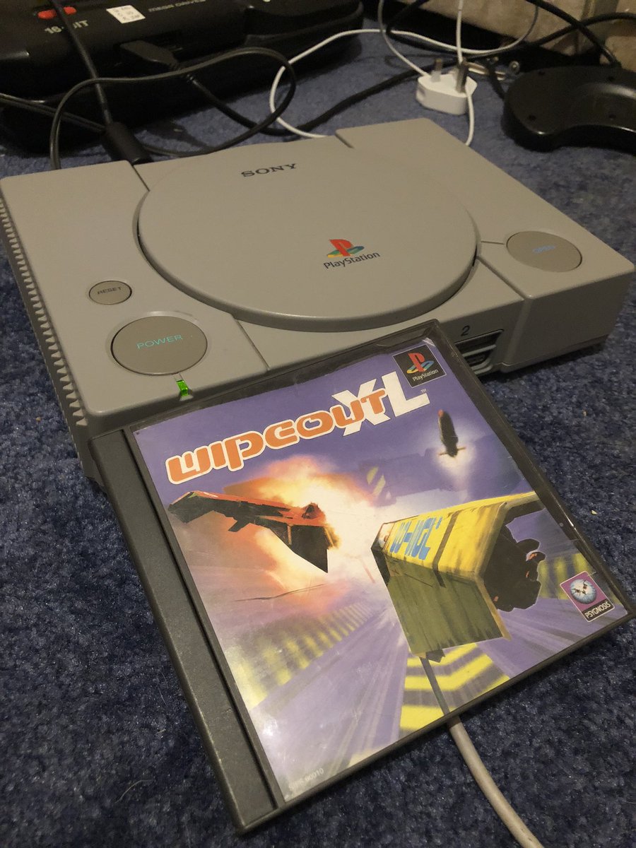 Amazing how sublime this game still looks when playing on a #crt ! #WipeoutXL / #Wipeout2097 on #ps1 - #youtube vid tomorrow at:
➡️ https://www.youtube.com/channel/UCGx1ed4dt1_WPzJZVFUdFWg …