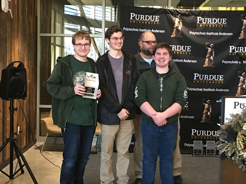 ironpriderobots's tweet photo. 2019.12.07 Purdue Polytechnic Anderson
Tournament champions 
Robot Skills Winner
574D https://t.co/h3RE15BGqc