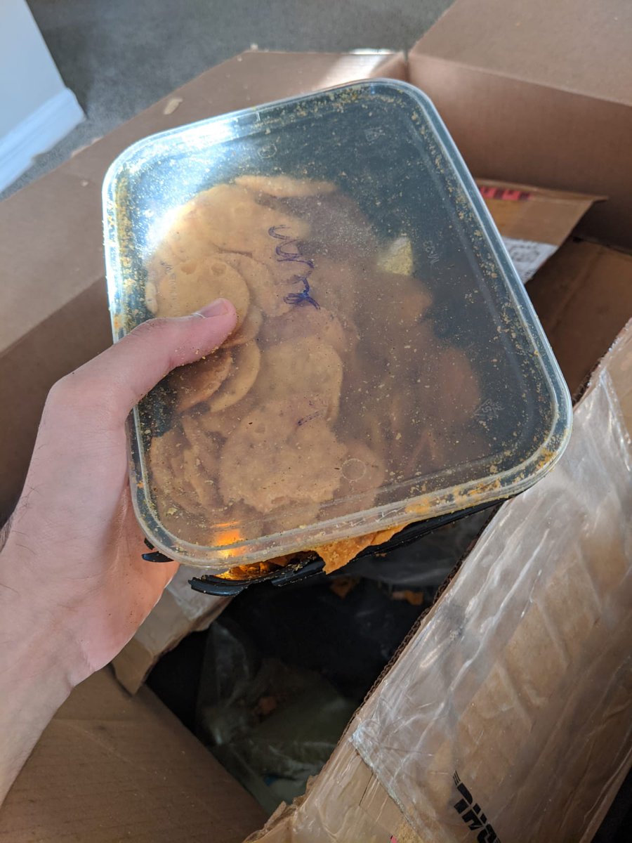 jigarjain709's tweet photo. I had a parcel shipped from IND to USA via @DHL_India the items were damaged and missing. When I contacted the provider he said "Items will be damaged when they are shipped". The provider priced and signed on behalf of sender without her consent this is fraud!@DHLUS @DHLexpress https://t.co/52PbbFkt9u