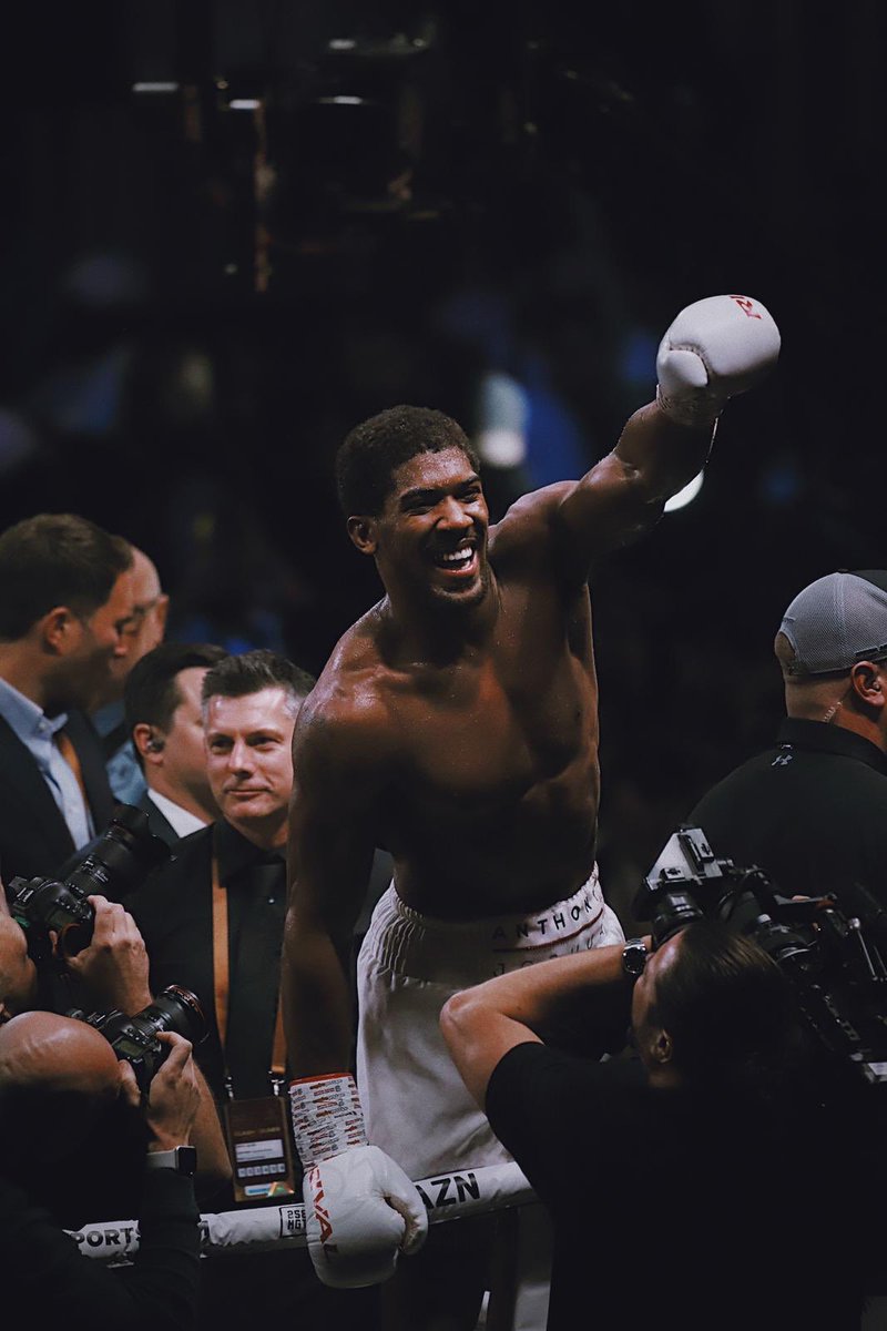 DAZN_DE's tweet photo. Anthony Joshua gewinnt! #DAZNfightclub #RuizJoshua2 https://t.co/QcS2434RmB