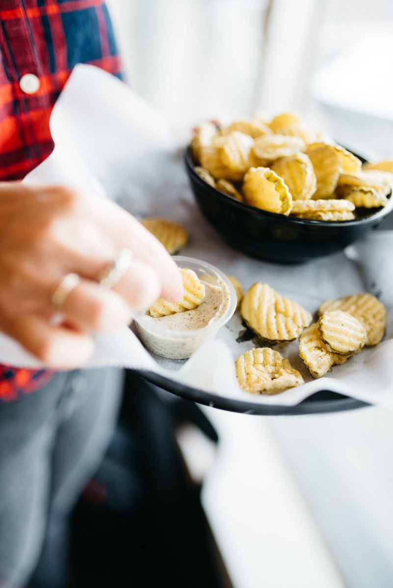 GroundEats's tweet photo. Great for sharing but so good you’ll wish you ordered your own! You can’t go wrong with the fried pickles.
#explore615 #franklintn #brentwoodtn #coolspringstn #visitfranklintn #nashvilletn https://t.co/CkxG8FfoQj