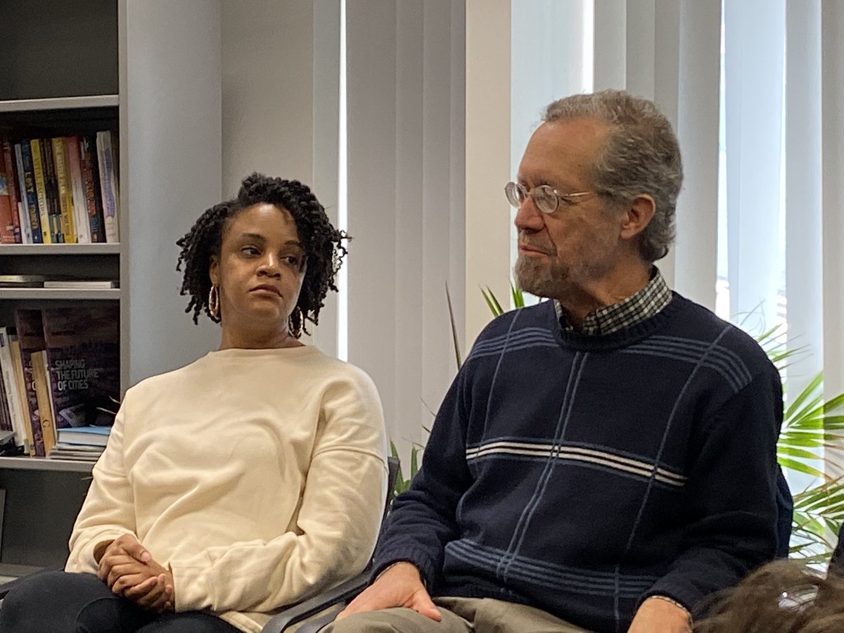 MdSPJ's tweet photo. Now, @ScottShaneNYT is talking about the genesis of his recent story about Amazon’s growth in the Baltimore area. #bmoreona https://t.co/xwCJrD1LE2