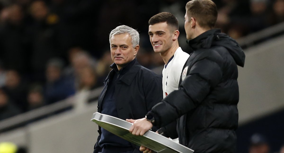 What a moment.

👏 <a href="/troyparrott9/">Troy Parrott</a> 👏

#THFC ⚪️ #COYS