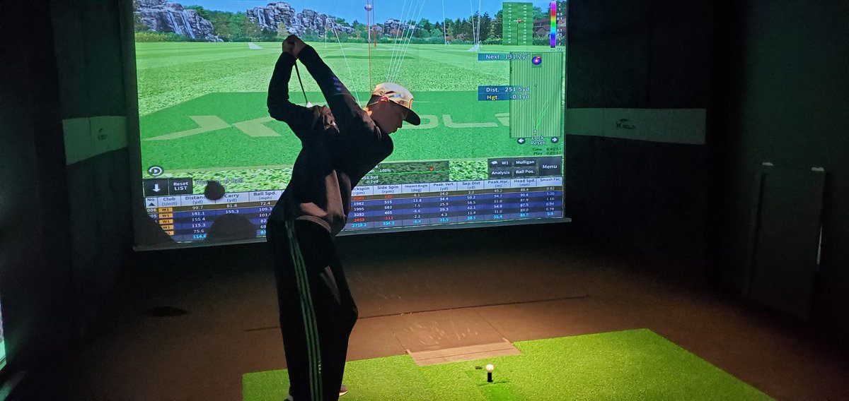 BobBrainerd's tweet photo. Went to visit @czabe and his Donkeys belting golf balls @xgolfbrookfield and my son Bo gave it a few rips as well...
Awesome place! https://t.co/llDIQS4qKH