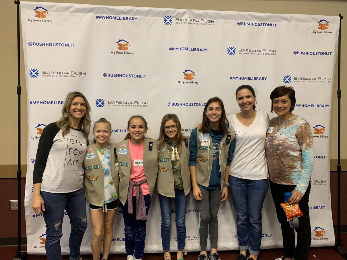 VVannoy's tweet photo. We had a blast!! We can’t for our Girl Scouts to volunteer again. 📚 https://t.co/4x0oYptGtL