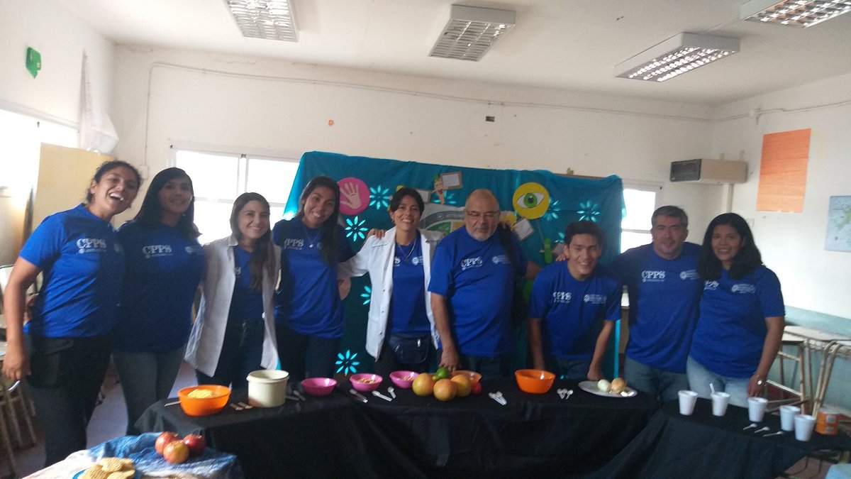 Escuela N° 4032 Leopoldo Lugones 
El equipo de Nutrición de #PoliticasSocioeducativas presentó un stand de nutrición sensorial para compartir juntos a los niños una hermosa jornada. 
#PorMásNiñosFelices 

<a href="/fguillesaavedra/">GUILLERMO SAAVEDRA</a> <a href="/patriciapinasco/">Patricia Pinasco</a> <a href="/cecisaracho/">Cecilia</a> <a href="/matiascanepa/">Matías Cánepa</a>