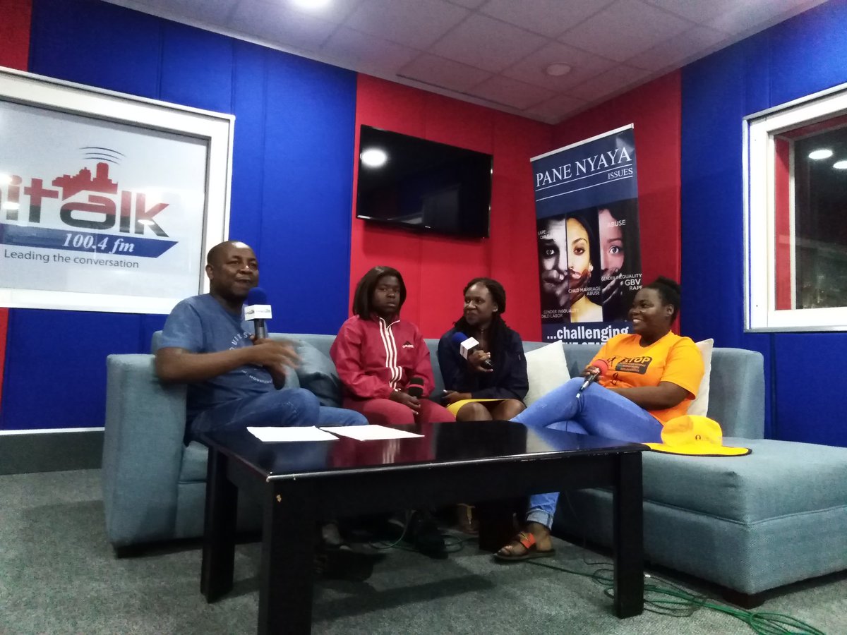 Tatenda who's in studio shares her story on how she was attacked by an older man. He beat her because she would not let him skip the borehole queue.

<a href="/OpalSibanda/">Opal Sibanda</a> from <a href="/JCTZimbabwe/">Justice For Children</a> encourages people to report these cases always.

#PaneNyaya
#BoreholeDiaries
#16DaysofActivism2019