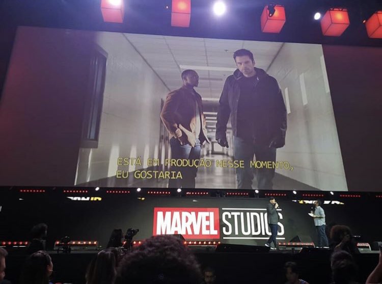 UniversMarvelFR's tweet photo. 🚩 Et voici les premiers images de la série Falcon et le soldat de l’hiver. #TheFalconandtheWinterSoldier #CCXP https://t.co/JzNLiZLK6T