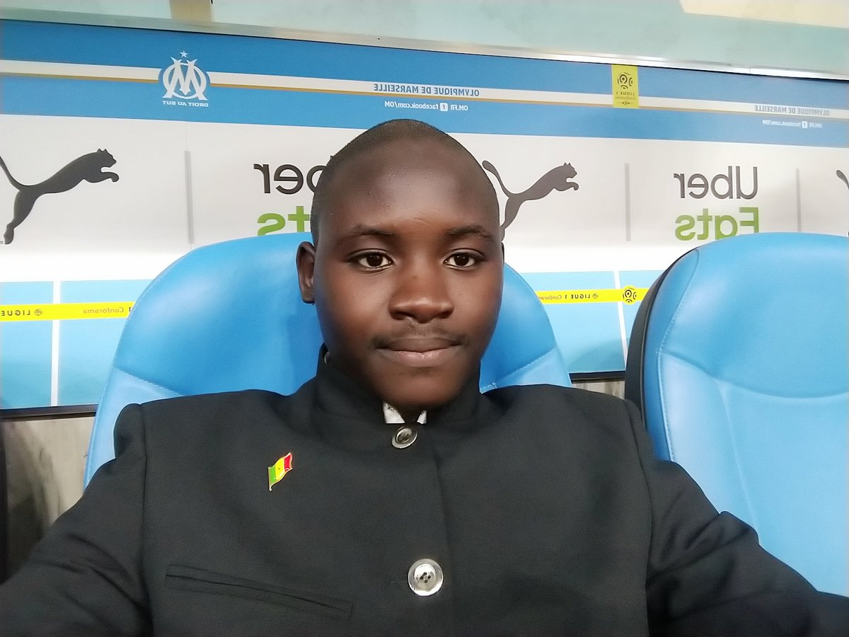 thiamababacar69's tweet photo. Une visite privée du Stade Orange Vélodrome de l'Olympique de Marseille
@OM_Officiel #EV2019 #MedInnovant2019 #Marseille #Euromediterranee #StadeVelodrome #SENOrDur #SIBC2019 #OM #Marseillais @Euromed_MRS @emergingvalley https://t.co/gbKi8WwE7S