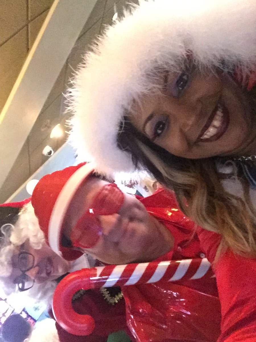 ShooterDiva's tweet photo. @lasanta #tomsurban @TomsUrbanLA https://t.co/mZVi9jA3rN