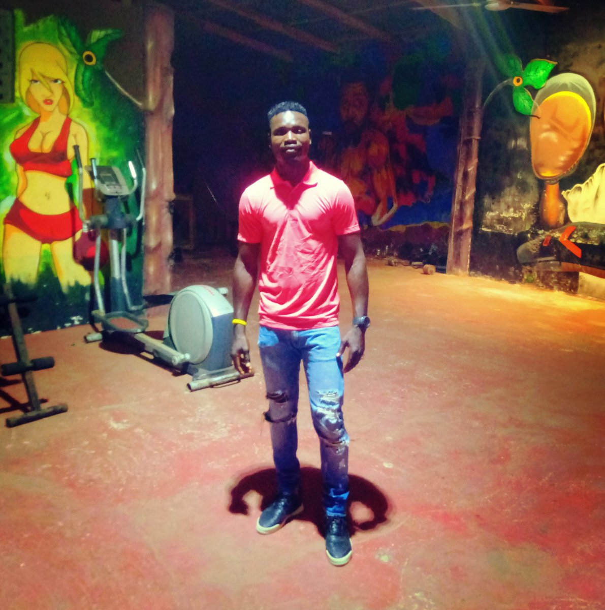 LeskoCharles's tweet photo. https://t.co/594sDQxfIH