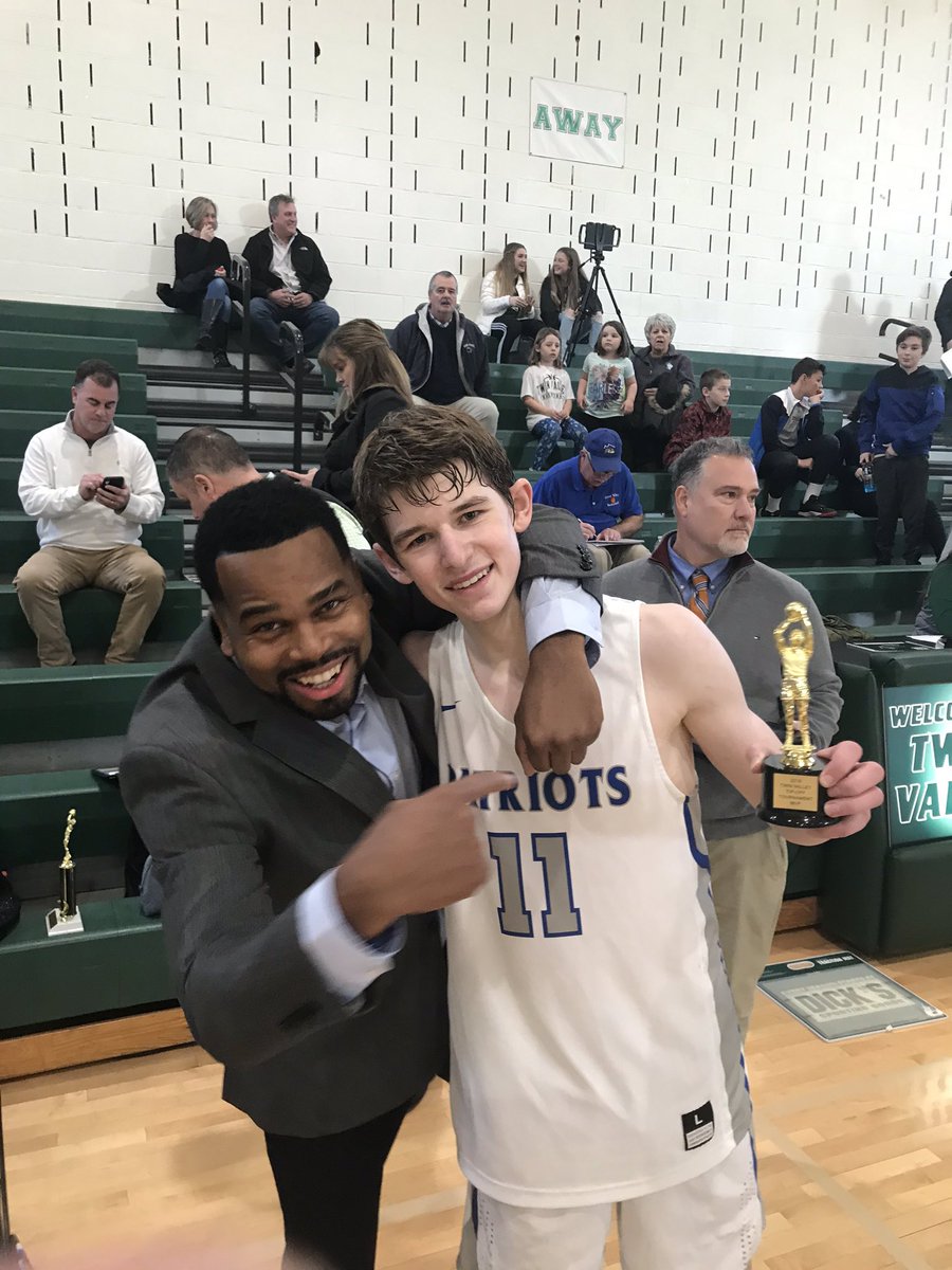 GV Boys Basketball tweet media
