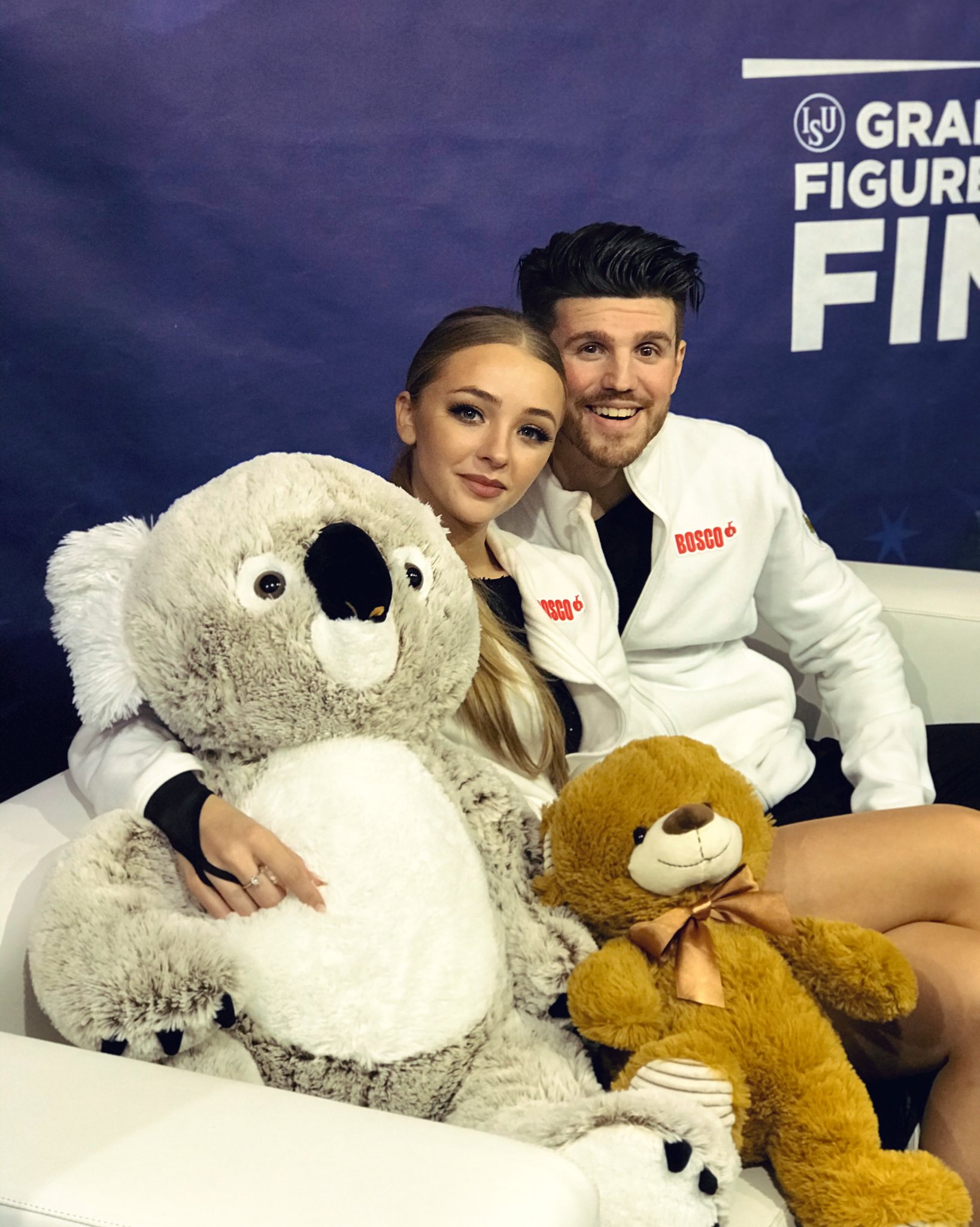 ISU Grand Prix of Figure Skating Final (Senior & Junior). Dec 05 - Dec 08, 2019.  Torino /ITA  - Страница 28 ELNTMOhX0AEDo1E?format=jpg&name=4096x4096