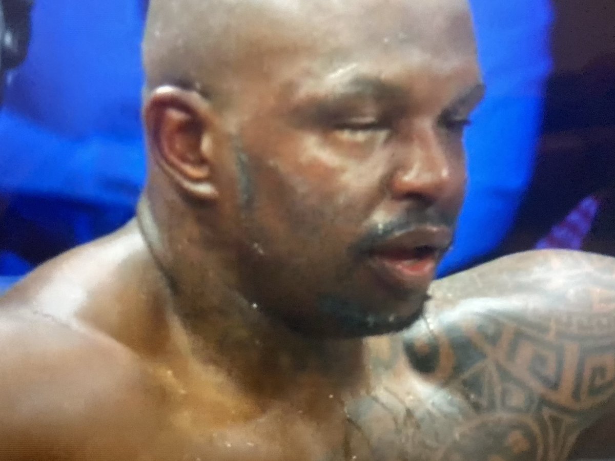 GyNoLaH's tweet photo. You need to reexamine yourself if you think @DillianWhyte can beat @BronzeBomber. Whoever pushes for this fight to happen must be arrested for an attempted murder on the life of Mr. Whyte #WhyteWach https://t.co/kaUF1uuoTi