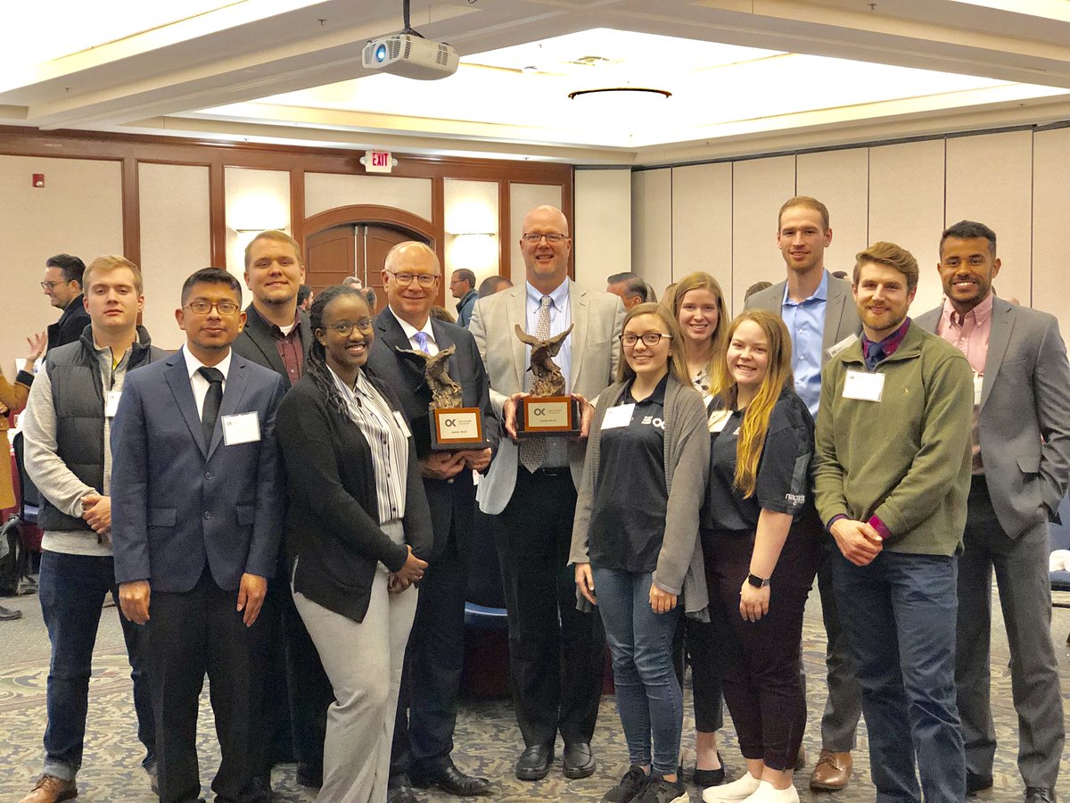 Oklahoma Christian University business students get to learn from international leaders and connect with local business executives at Benchmark Society meetings! 💼 

You can make a difference in the future of business. 🌟 ⤵️ 

🔗 bit.ly/37q85Wu