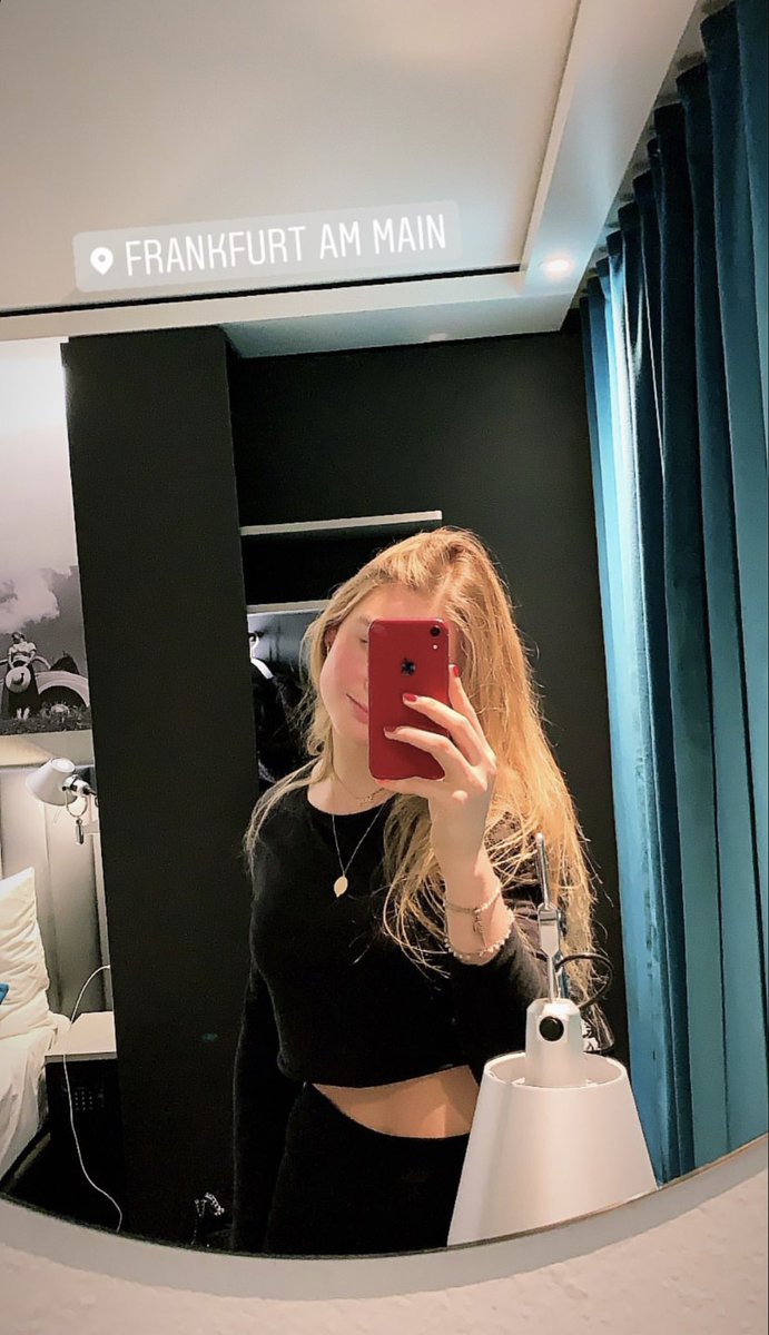 Immer unterwegs für Cash and Gos und anschließend wird schön mit einem anderen Sklaven geshoppt 😌

{ findom finsub financial domination paypig zahlschwein zahlopfer geldsklave Geldherrin Moneydom loser zahlsklave walletrape walletdrain }