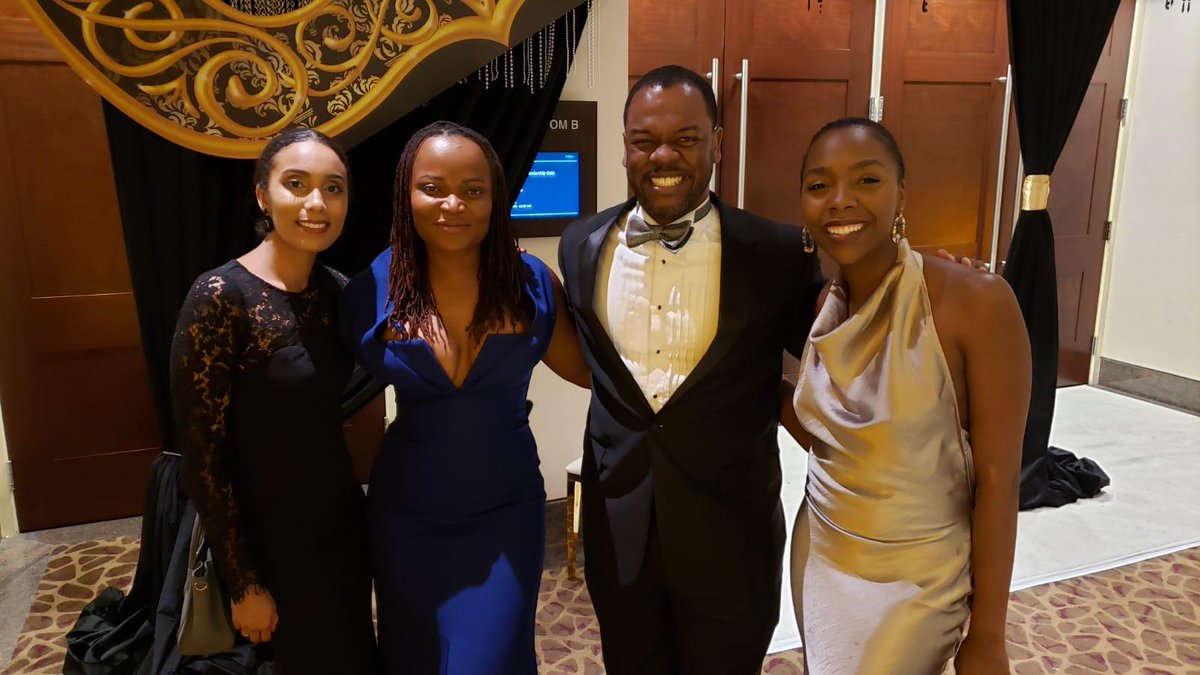 @AnesthesiaUTH at the 2019 Houston Medical Forum Scholarship Gala and Banquet. #anesthesiology