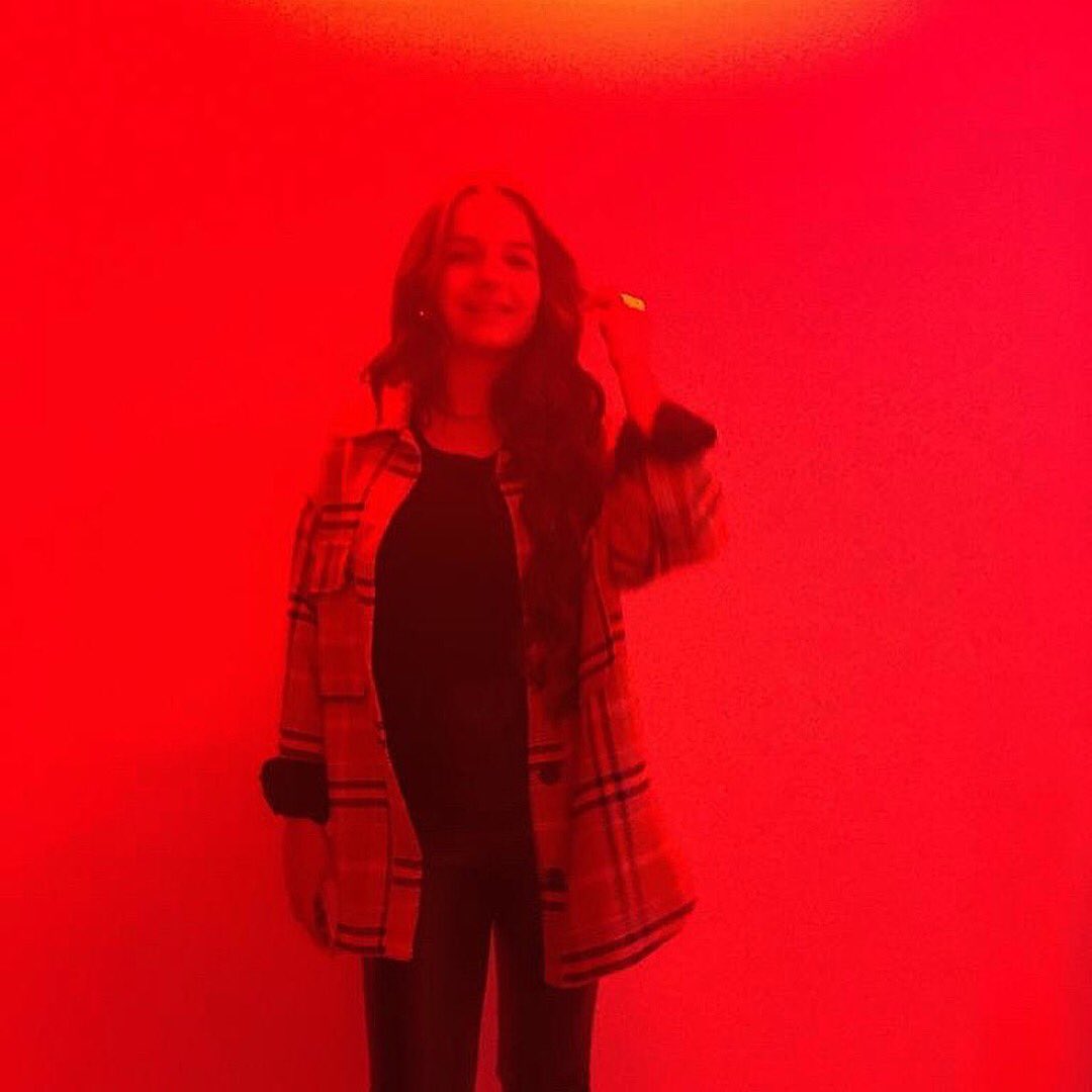 LifeFane's tweet image. Profite à fond ce soir avec @PatrickBruelOff !✨