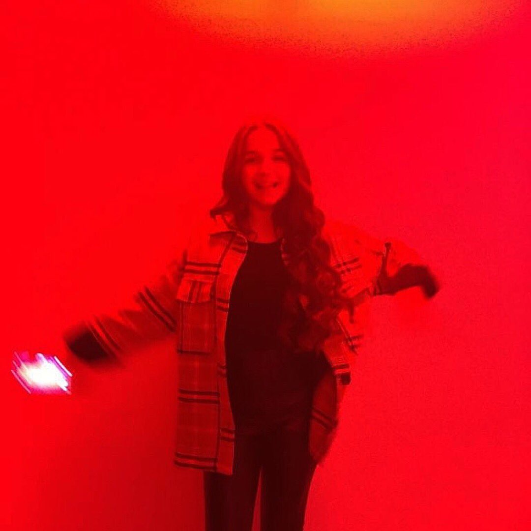 LifeFane's tweet image. Profite à fond ce soir avec @PatrickBruelOff !✨