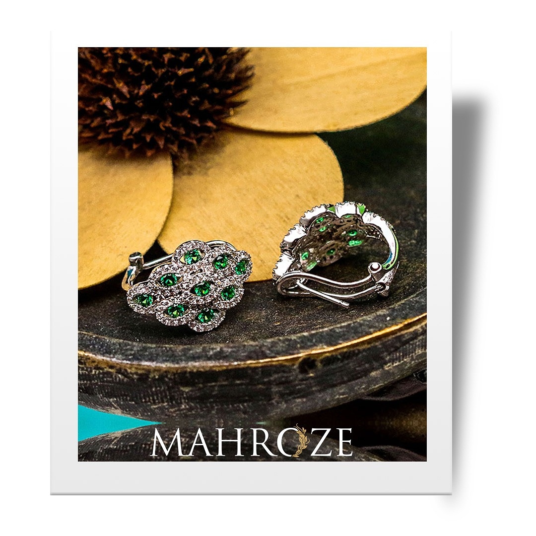 MahrozeUK's tweet photo. Treat yourself on this Christmas with Mahroze

The emerald green colour in precious stones takes its beauty to another level

Visit our Website Now at 🛒 https://t.co/VywN7UHL8N

FREE SHIPPING IN UNITED KINGDOM

#mahroze #mahrozeuk #mahrozejewellery #rings #fashion #jewellery https://t.co/wqL43KELPP