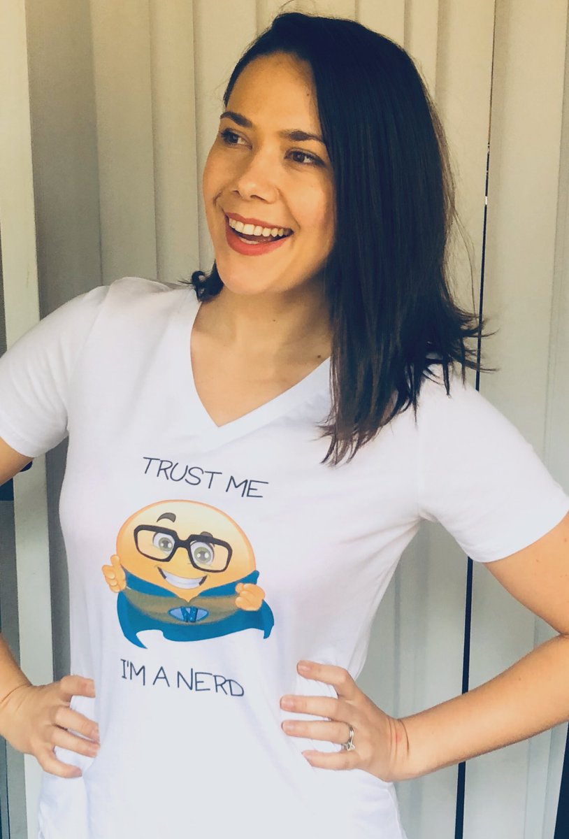 mariyav_phd's tweet image. Trust me, I’m a nerd! 🤓 Check out our @scicomm_jc shirts, guys!  #scicommjc