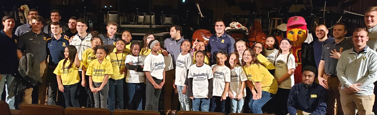 RicheyArts's tweet photo. Our 3rd - 7th graders were WONDERFUL last night representing Roberto Clemente School 8.  It was an awesome opportunity for them to sing with the U of R Chamber Orchestra to celebrate 150 years of Baseball in Rochester.  So proud of them!  @TDade @RCSchool8 https://t.co/Odbge1YEWO