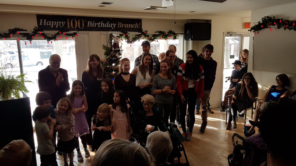 DonHamilton_'s tweet photo. @cityofmarkham celebrating the 100th Birthday Anniversary of Branch Duncan at Unionvilla @UHSUnionVilla She's a superstar! https://t.co/KfZ4lMbfL5