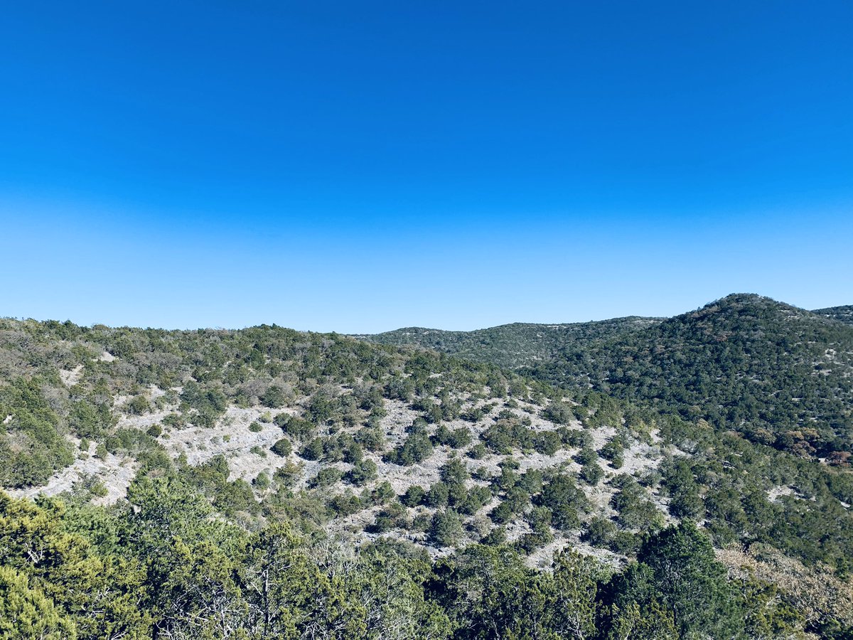 J_BeeCave's tweet photo. Beauty of a day in western TX Hill country #realcounty #rocksprings https://t.co/tdsYGtXeUu