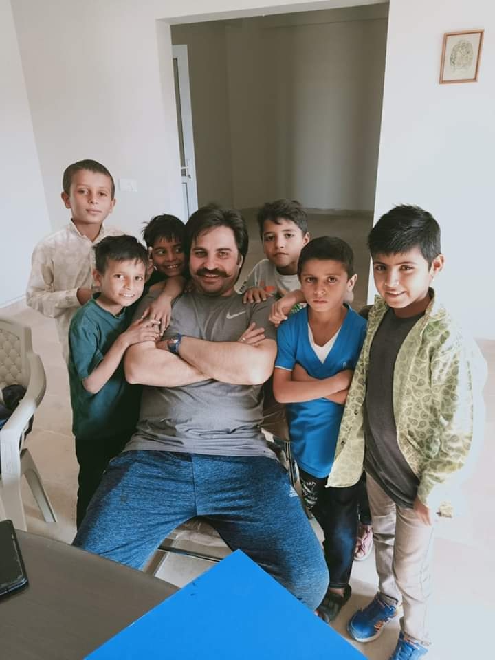 fixitpak's tweet photo. #Fixit Founder MNA Alamgir Khan earlier today at Fixit Family Home.
#FixitOrphanage https://t.co/0KwBofc9SW