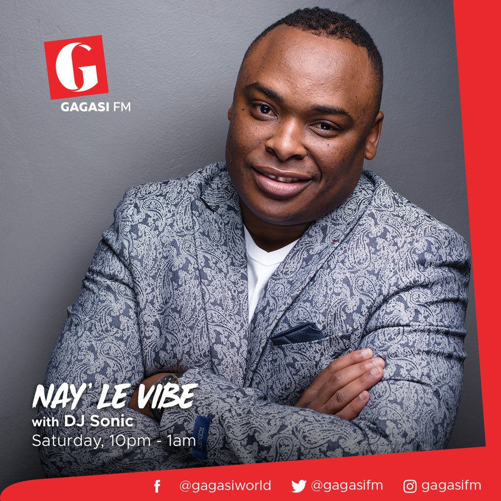 NayLeVibe_GFM's tweet photo. We live on your radio, welcome to @NayiLeVibeOnAir with @DeejaySonicSA on @gagasifm
It’s time for our #TrackOfTheWeekend and tonight with checking out @djsumbodysa ft @busiswaah & @mdumasilela - 4 the culture
Uthini nale? https://t.co/cNupKr8iSZ