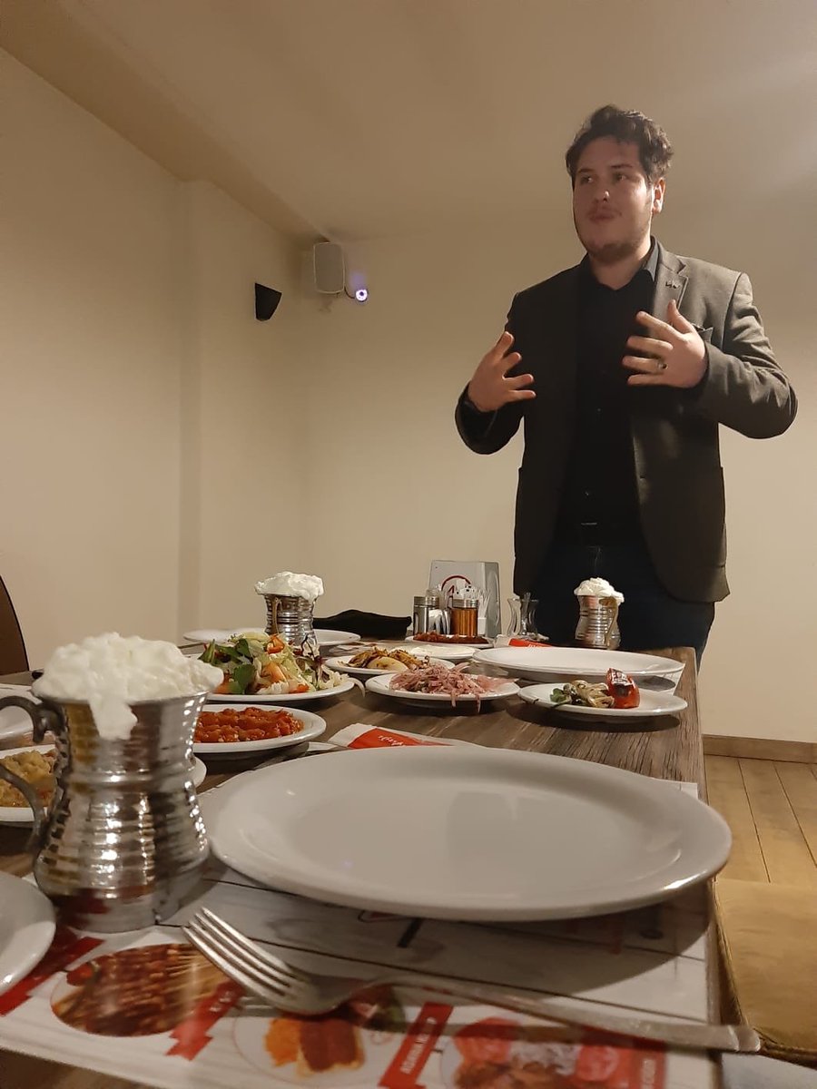 AGD Erciyes Üniversite Yönetimi üniversiteli öğrencilerle buluştu.