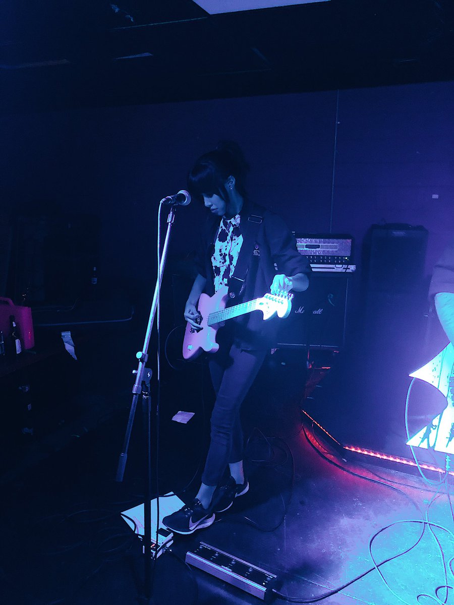 Playing the tuning song