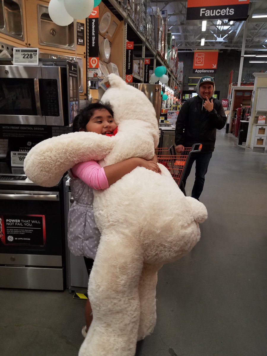Shannon Ramirez (@sramirez0635) on Twitter photo My boss @johnathonbrow19 made the Kids Workshop extra special this year w/ a wonderful surprise & let me run with it! The joy on their faces was priceless. #givingback #community #pacnorthproud <a href="/jackiecampa/">Jackie Campa</a> <a href="/ArtHorace/">Arthur Horace</a> @danhoe19 <a href="/CLezadaTHD/">Chris Lezada</a> <a href="/CereneTHDiaz/">Cerene Jae Diaz SSS</a> <a href="/Roger_THD/">Roger Castellanos</a> <a href="/KylieRae_THD/">Kylie Lopez</a> My boss @johnathonbrow19 made the Kids Workshop extra special this year w/ a wonderful surprise & let me run with it! The joy on their faces was priceless. #givingback #community #pacnorthproud <a href="/jackiecampa/">Jackie Campa</a> <a href="/ArtHorace/">Arthur Horace</a> @danhoe19 <a href="/CLezadaTHD/">Chris Lezada</a> <a href="/CereneTHDiaz/">Cerene Jae Diaz SSS</a> <a href="/Roger_THD/">Roger Castellanos</a> <a href="/KylieRae_THD/">Kylie Lopez</a>