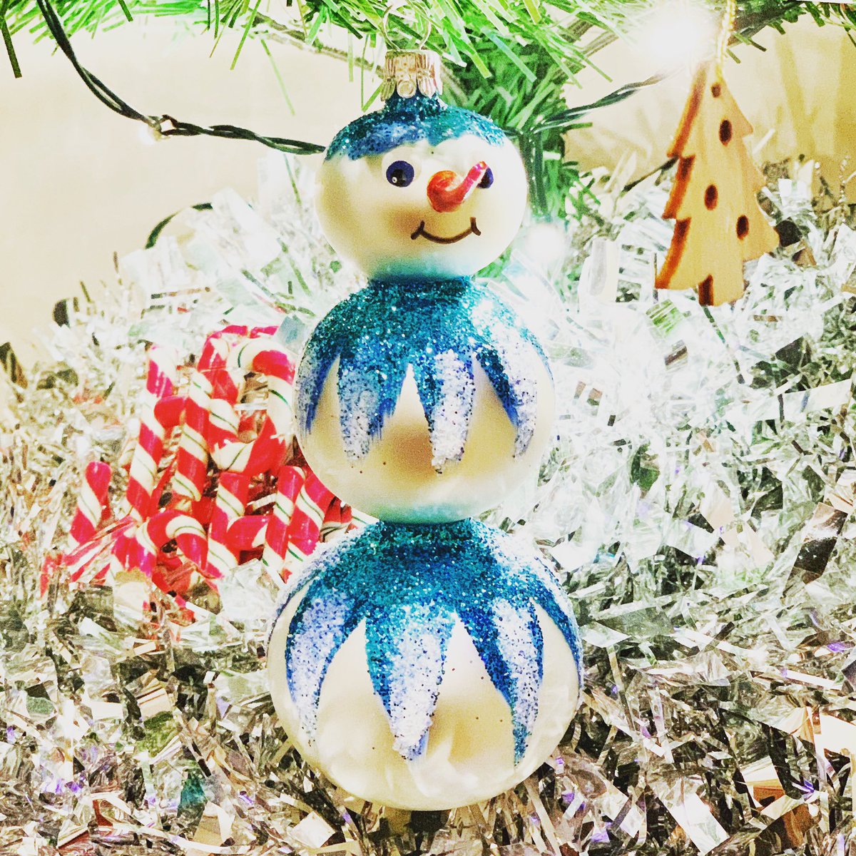 RossiDS's tweet photo. Let it snow ⛄️❄️🎅🏼 https://t.co/7RDQUZqZt0
