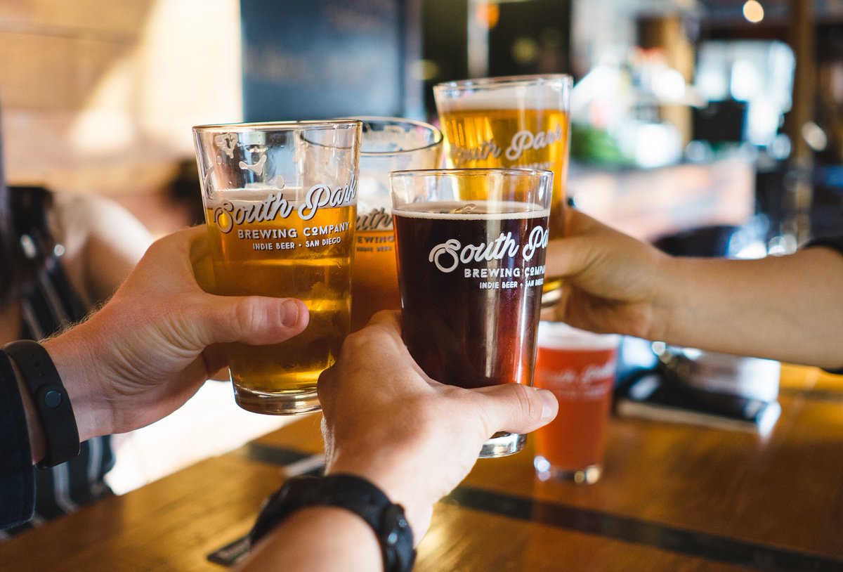 Rain or shine, the beer keeps flowing! See you at Walkabout tonight!
.
.
.
📸: @sdreader