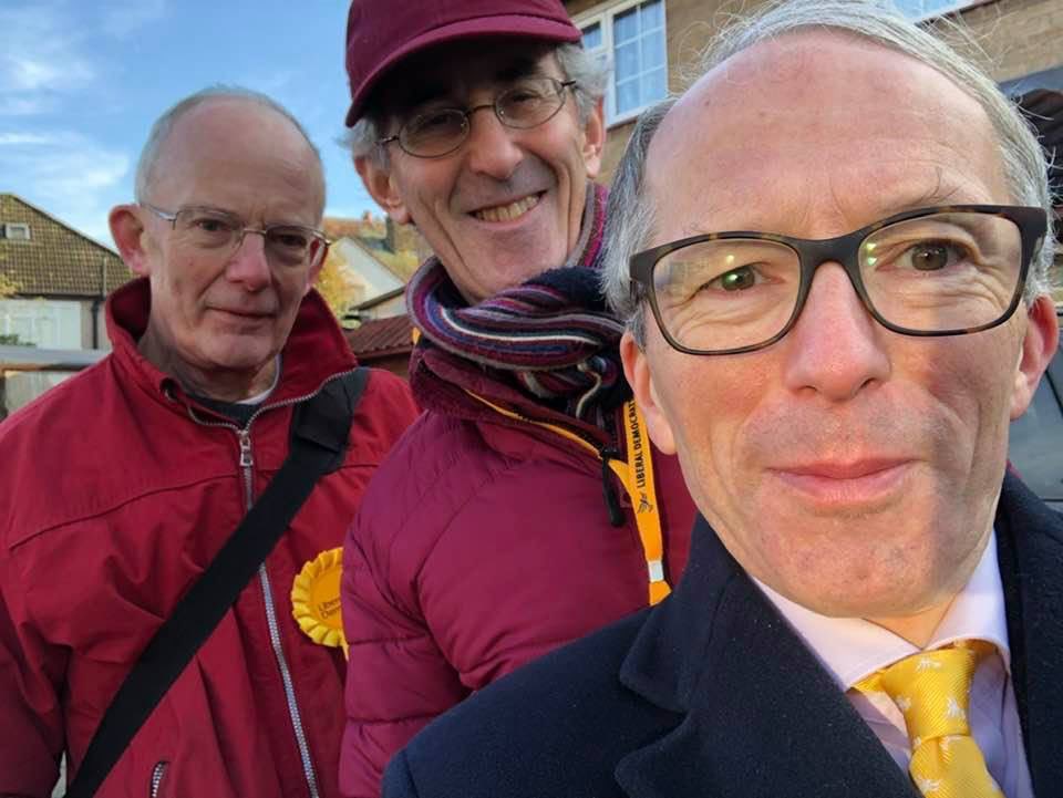 HinaBokhariLD's tweet photo. Thank you to our amazing #TeamHina volunteers who have been delivering our message in ☔️&amp;☀️:
🔶to stop Brexit
🔶to protect our NHS
🔶for school’s fair funding
🔶to protect our police

Please help &amp; volunteer https://t.co/1tUV1GIzgs &amp; help us win back Sutton, Cheam &amp; WorcesterPark https://t.co/1S7ovNKeEH