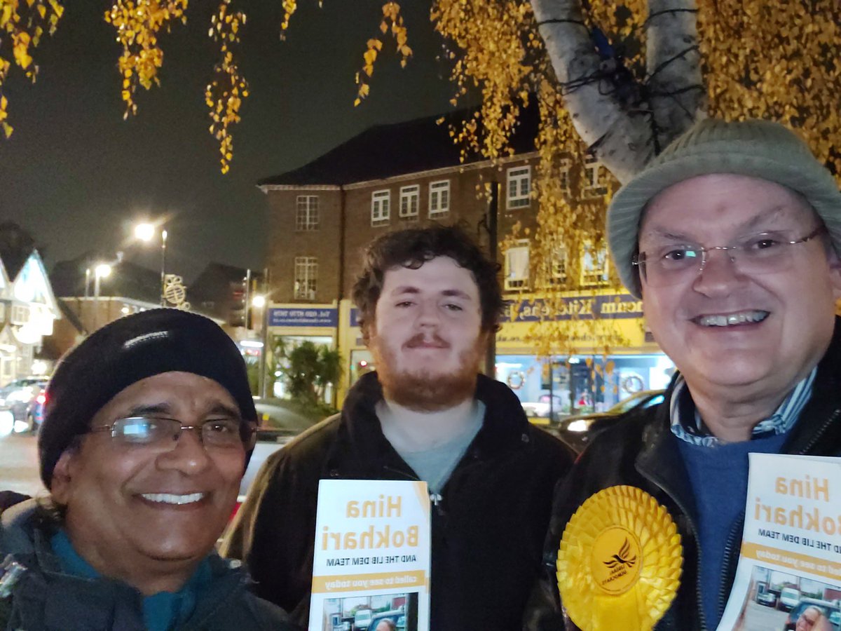 HinaBokhariLD's tweet photo. Thank you to our amazing #TeamHina volunteers who have been delivering our message in ☔️&amp;☀️:
🔶to stop Brexit
🔶to protect our NHS
🔶for school’s fair funding
🔶to protect our police

Please help &amp; volunteer https://t.co/1tUV1GIzgs &amp; help us win back Sutton, Cheam &amp; WorcesterPark https://t.co/1S7ovNKeEH