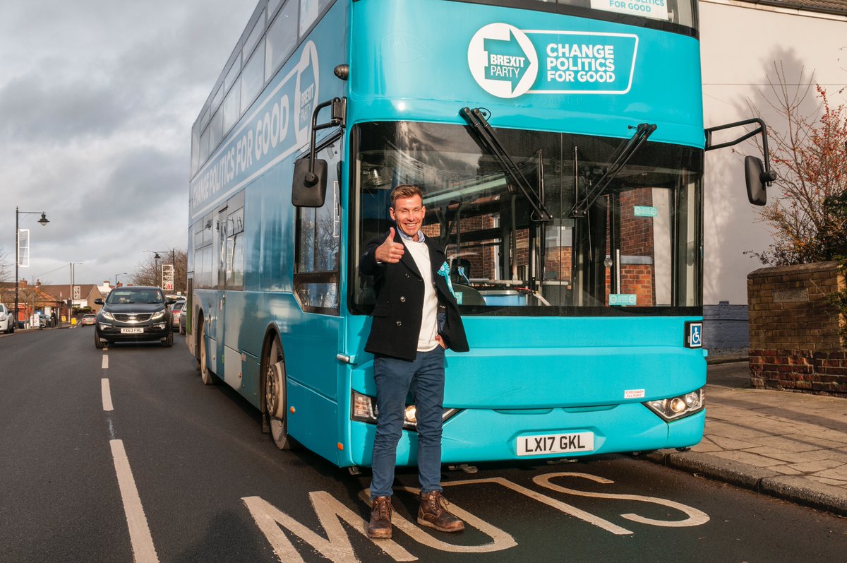 pixelritch's tweet image. Big thank you for your time to @drdavidbull today in my village #changingpolitics