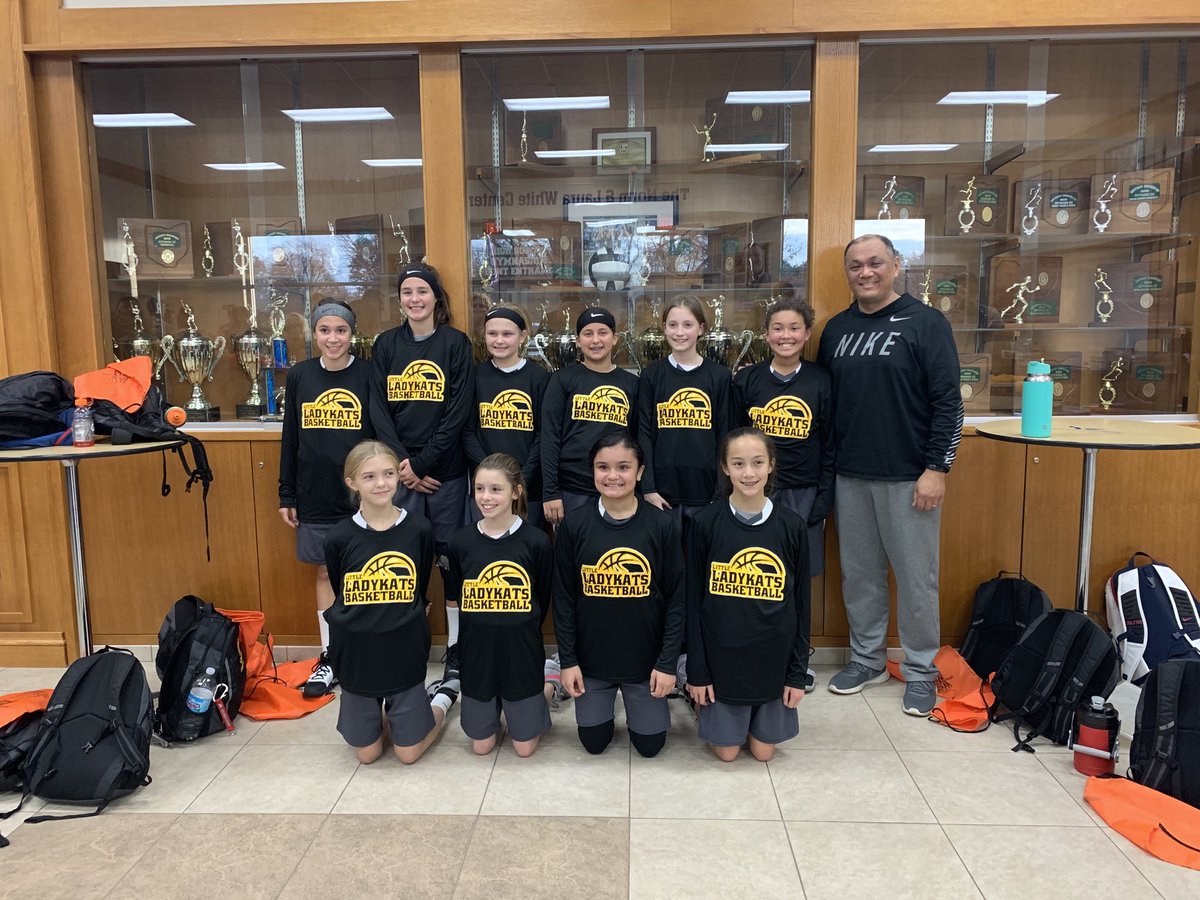 nwobball's tweet photo. 12/7/19- 5th grade girls- Sylvania Lady Kats- 3-0 champs. Thanks for coming- Happy Holidays. https://t.co/LdPMP0uLLJ