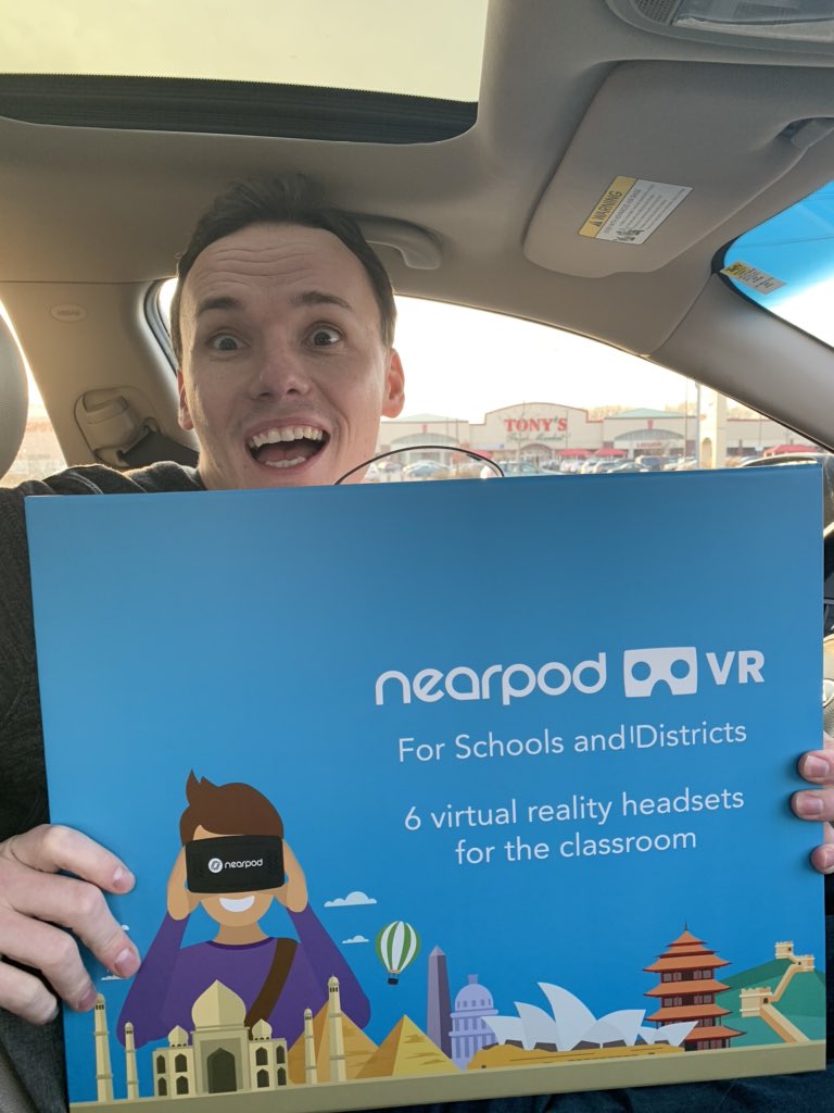 Math2TheFuture's tweet photo. Had a great time learning about @nearpod today! Integrates great with @GoogleForEdu and I also won 6 VR headsets!!!!! #gkcogs #xplap #NearpodTransform https://t.co/gZVQ18wd59