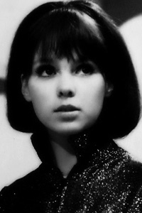 Happy birthday to the beautiful and talented Wendy Padbury from Dr Who. 