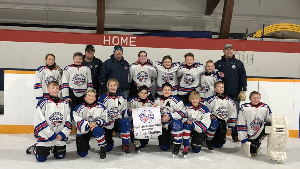 MrsRogersFLES's tweet photo. Pee Wee A Side Champs in our home Tournament! Way to go #foamlakeflyers https://t.co/iArkgg858N