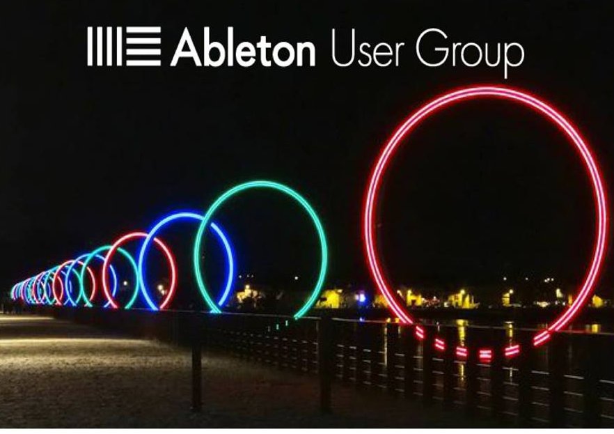 LoopsNantes's tweet image. Bœufs musicaux électroniques chaque mois aux Sessions du #CodeCréatif de @StereoluxNantes avec #Nantes @Ableton User Group: facebook.com/events/4296547…