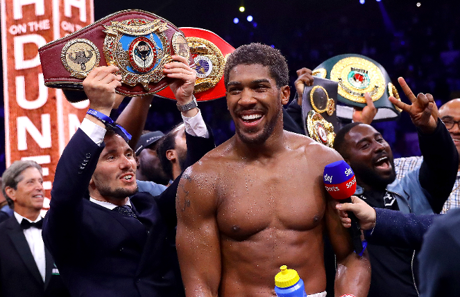 AllOutFighting's tweet photo. Anthony Joshua ordered to fight Oleksandr Usyk or give up belt he won against Andy Ruiz Jr
https://t.co/jIo0O2hh3E https://t.co/7Z4WPQp91s