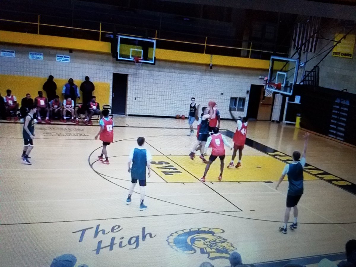 DowMensBball's tweet photo. Great scrimmages with Flint Beecher and Saginaw High today. First game Tuesday, 12/10 @ home vs. Saginaw Heritage. Come out and support our Chargers! https://t.co/WwPifBDhZW