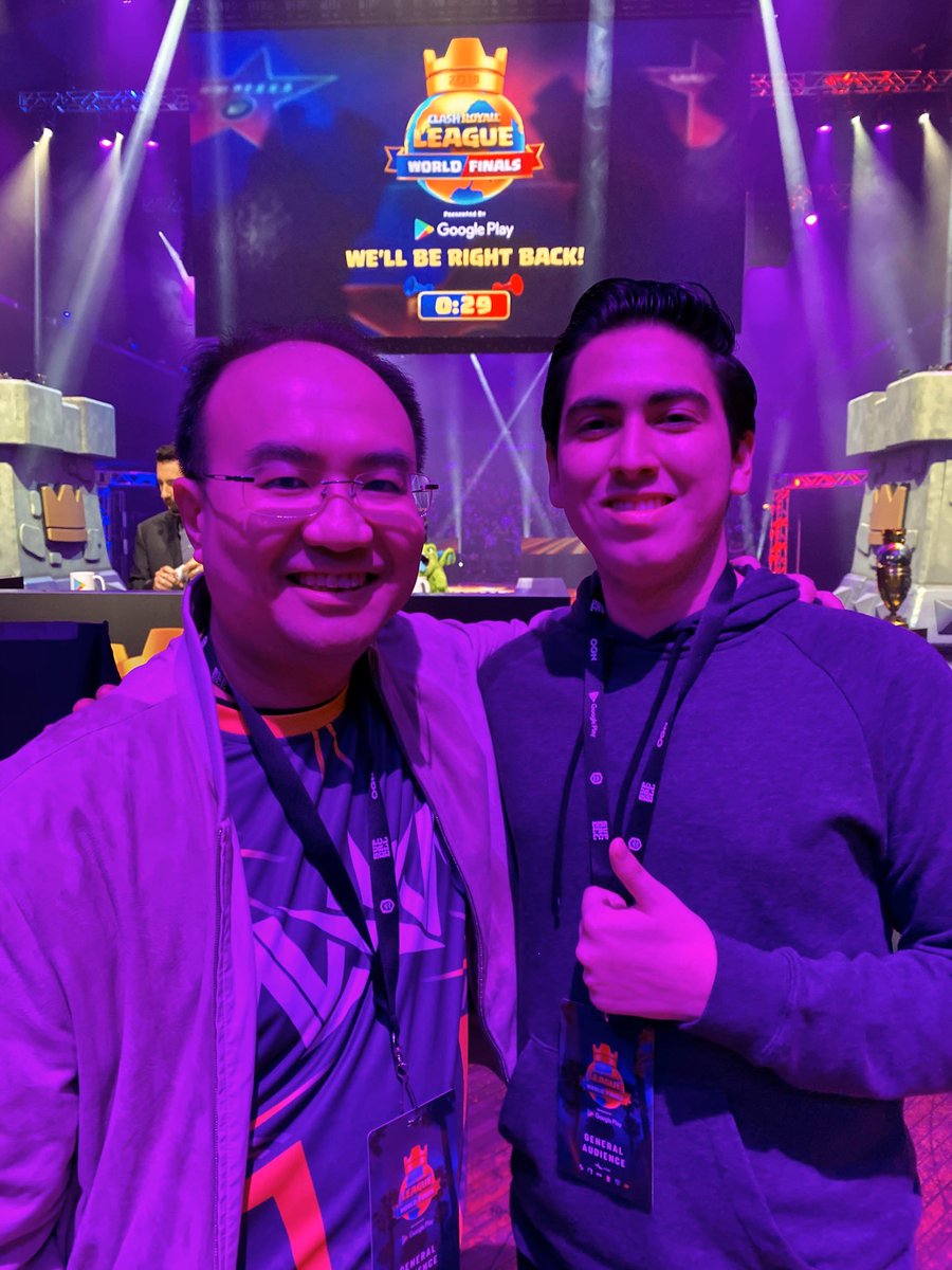 AYisGOD's tweet photo. My long time friend @Pompeyo4CR at #CRLWorld https://t.co/HWhRY3ucia