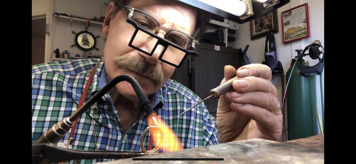 GIANASHJEWELRY's tweet photo. I’m working on retipping a diamond wedding band.
Call us for your jewelry repairs or  custom designs.
GIA Gemologist Appraisals #appraisals #custom #jewelry @WestPalmBeaches @myPBC @SandiTreeWPB @WPBbusiness @Google #google #downtownwpb https://t.co/v8AxqFSx1U