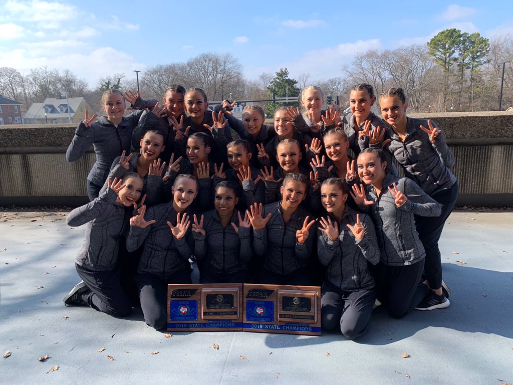 SuzyFi's tweet photo. Congratulations Bearden High School Dance Team Double Title State Champs today!! Medium Varsity Jazz and Pom. #godawgs #sevenpeat @bhsdawgs @coachtatebhs 🐾 https://t.co/0Z3IRv1rYX