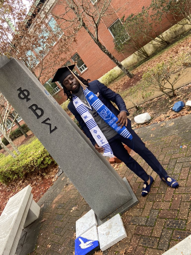 My Story 🤝💯  #ΦΒΣ #JSU19 #Scholarship #SelfMotivated #MyOwnSupport