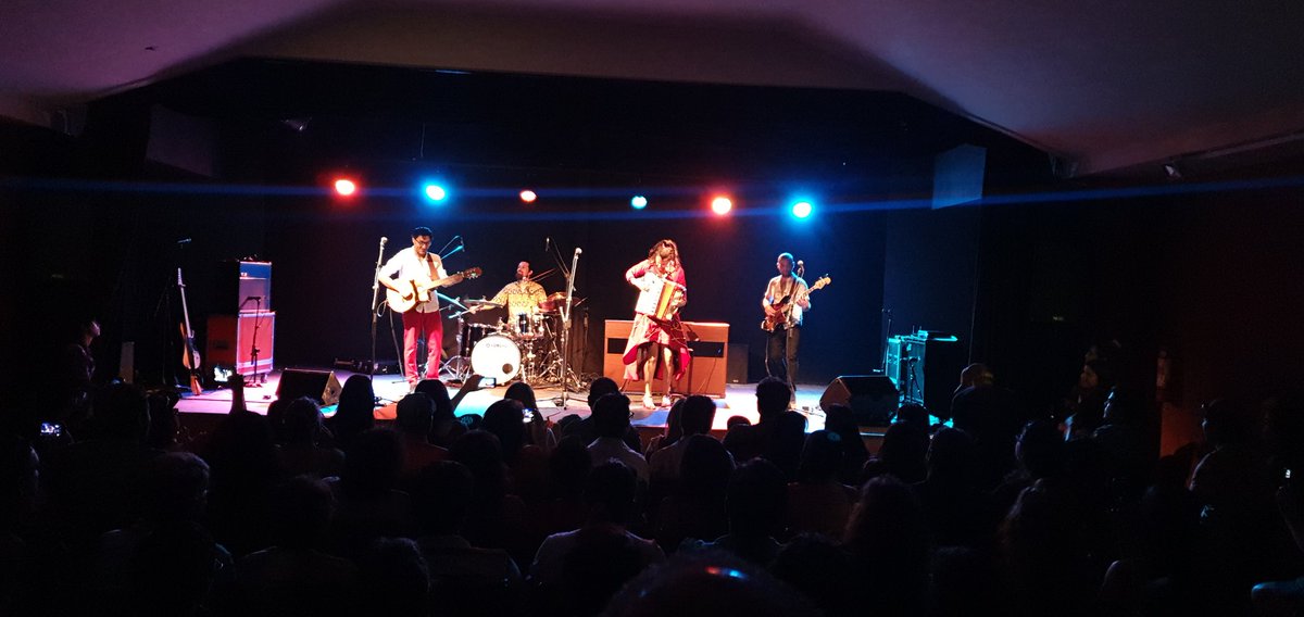 CCBaquedano445's tweet photo. Pascuala Ilabaca y Fauna en centro y teatro baquedano https://t.co/rmEIKoYydj